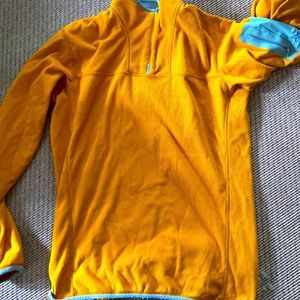 Arcterryx men’s fleece medium half zip